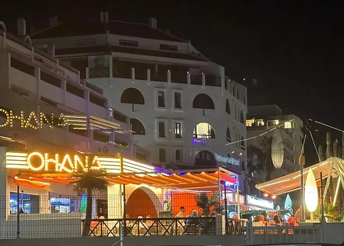 Parque Santiago 2, 1, Tenerife Dream Villa *