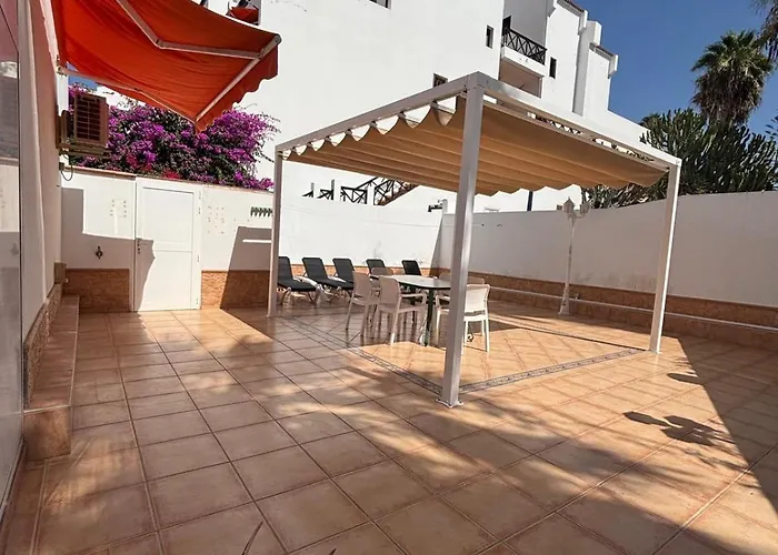 Parque Santiago 2, 1, Tenerife Dream Villa *